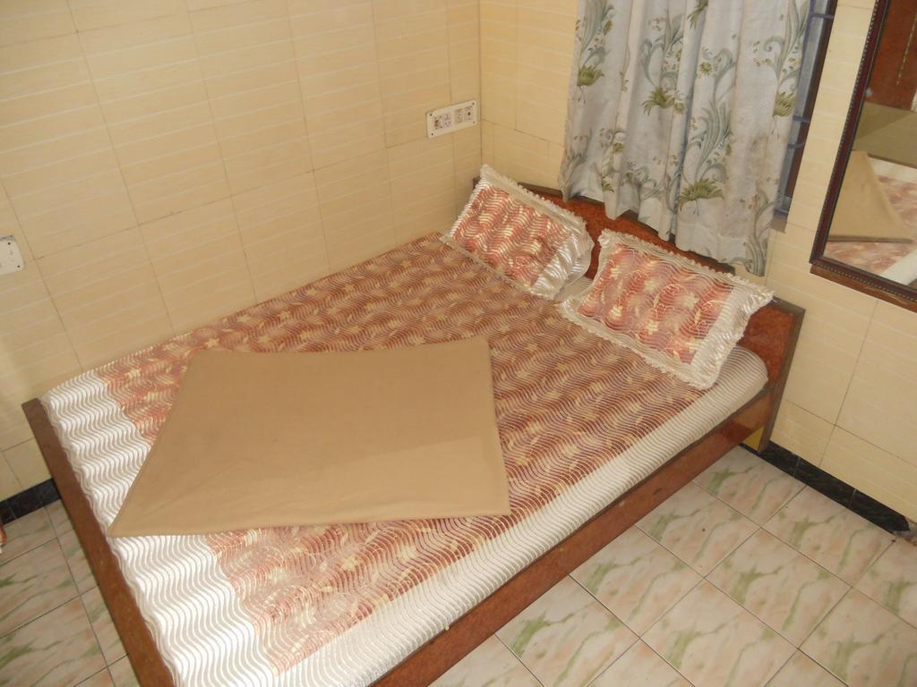 Royal Resorts Yercaud Chambre photo